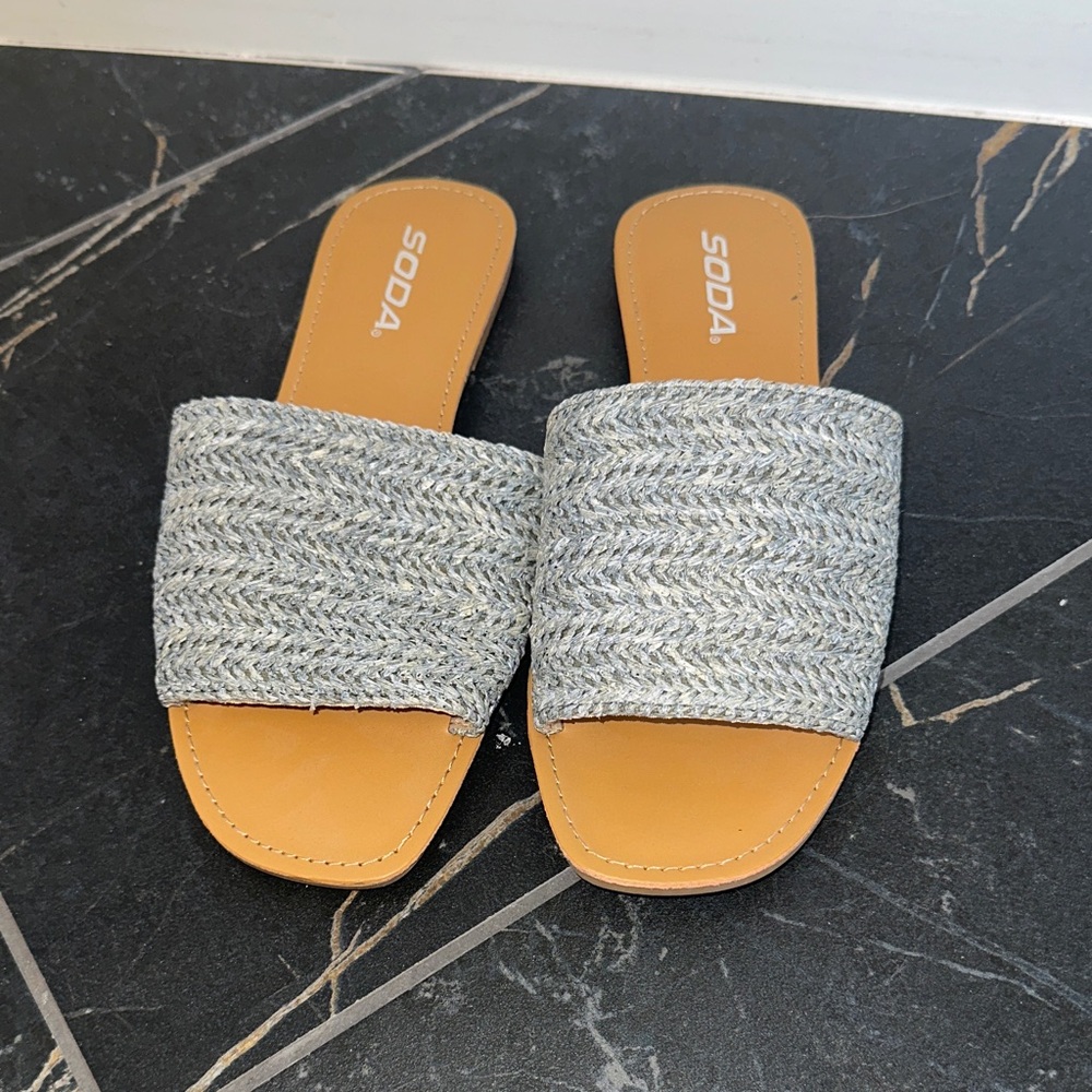Soda Women's Woven Gray and Tan Slide Sandals